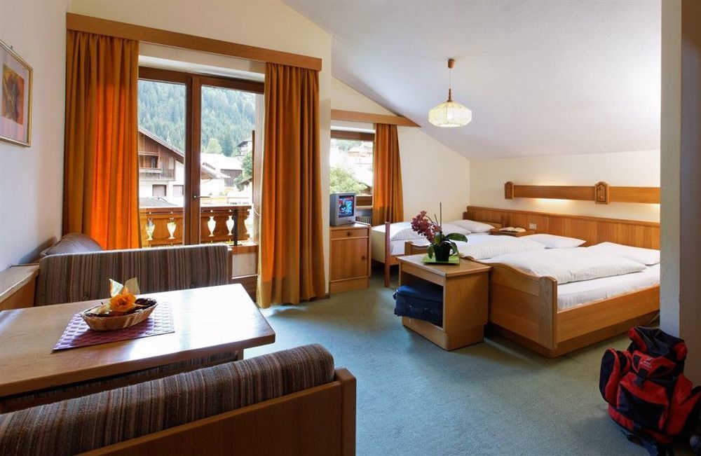 Hotel Genziana Arabba Ngoại thất bức ảnh